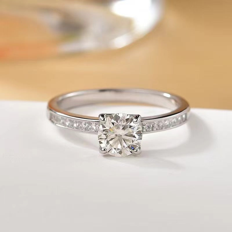 2 Carat Moissanite Zircon 925 Sterling Silver Ring